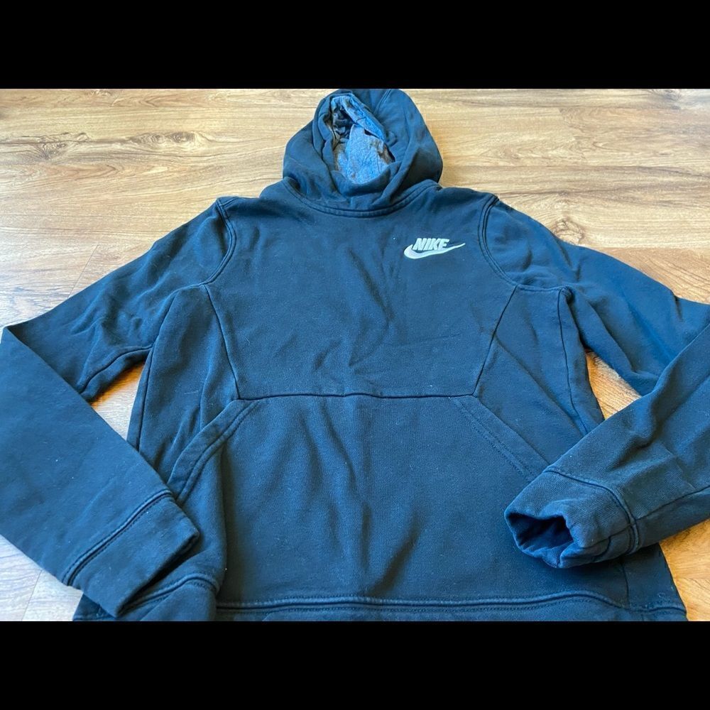 Kids Nike black hoodie - Picture 2 of 3